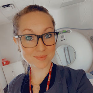 Meet your Posher, Amelia